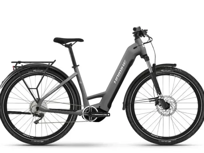 Bicicleta electrica trekking Haibike 4 Low i720 Wh silver M, e-bike trekking
